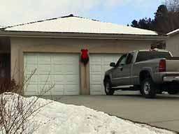 The garage has its Chrismas wreath